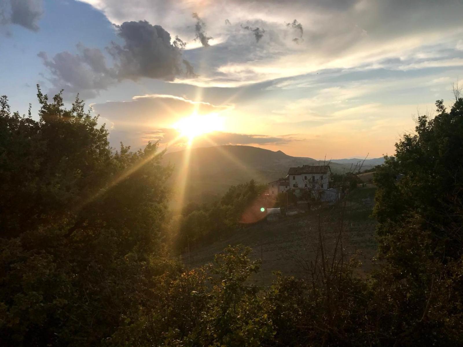 Villa Due Tigli Arcevia Esterno foto
